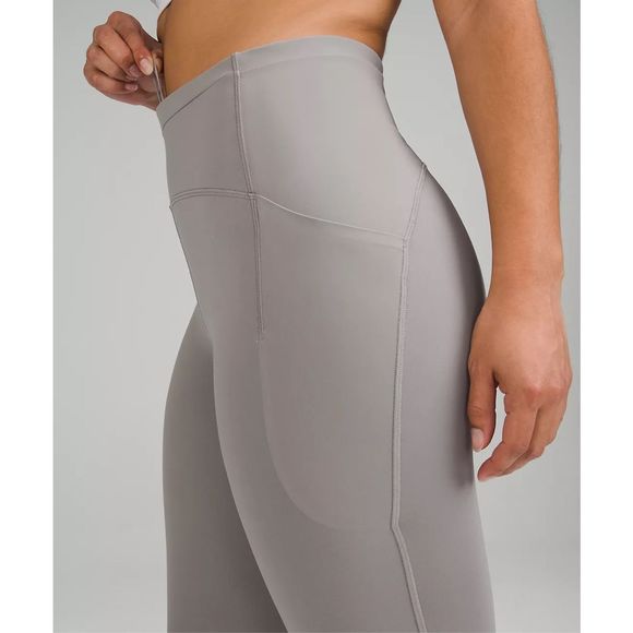 Lululemon Swift Speed High-Rise Tight 28"
Brushed Luxtreme - Picture 5 of 16